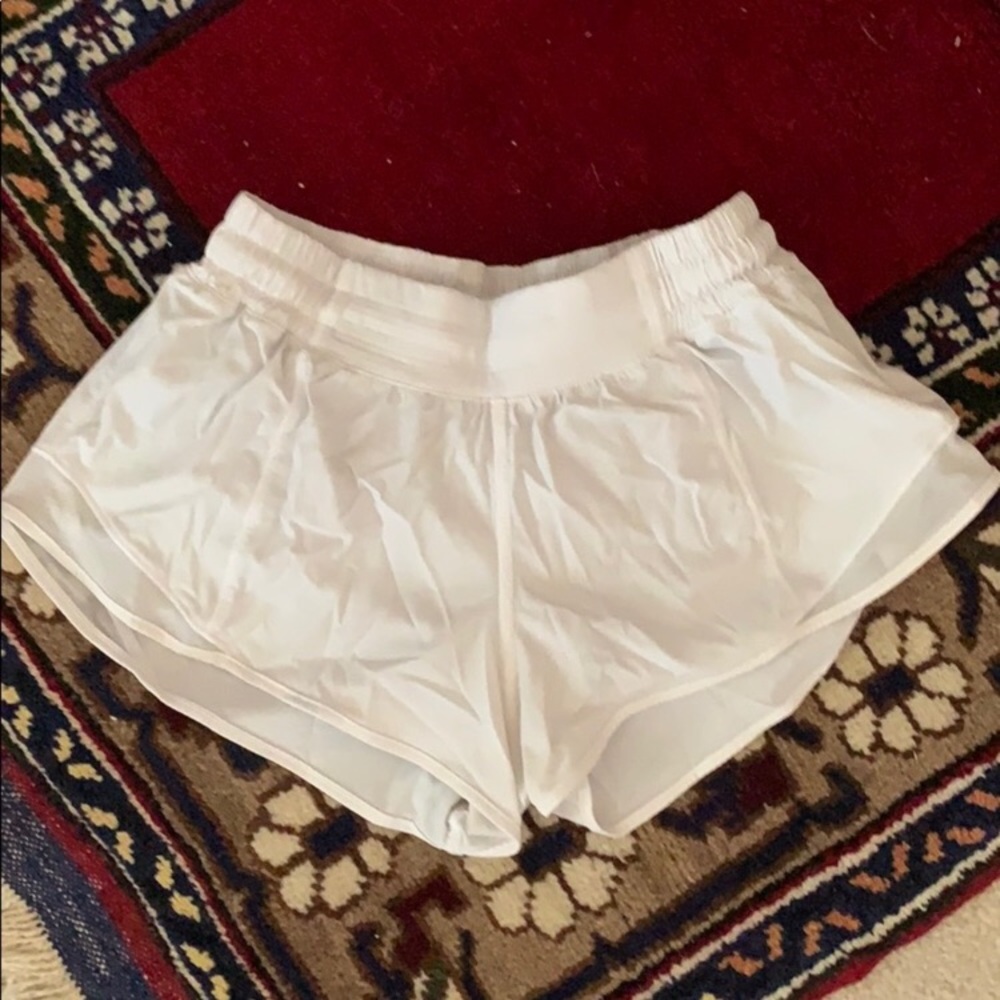 Lululemon hotty hot shorts